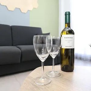 https://downtown-seaside-suites.hotels-of-thessaloniki.com